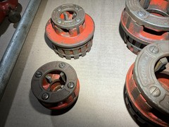Ridgid 12R manual pipe threader Set 1/4-2&Prime; NPT & 00R with Ratchets 10 pieces ￼