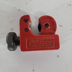 Mini Pipe Tubing Cutters 3&ndash;16mm 1/8&ndash;5/8 OD Lot of 2