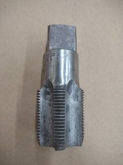 WALWORTH MFG. BOSTON. USA Tap 1-1/4&Prime; R 5-Flutes. Used. EXCELLENT CONDITION