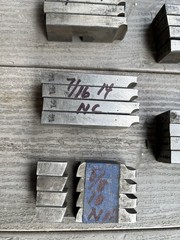 OSTER Threading 3D Dies Multiple Sizes (531A) (loc:3C)