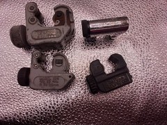 Rigid #118,# 104, Imperial TC1050 and BC TUBE &ndash; Pipe/Tubing Cutter 1/8 to 11/8