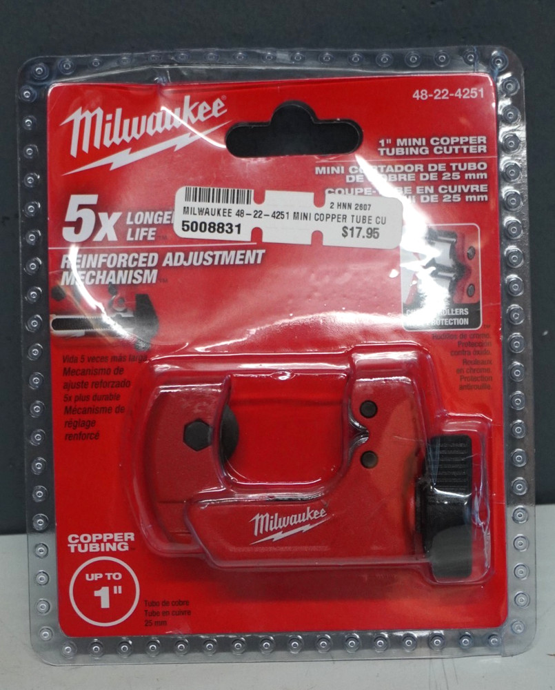 Milwaukee 1 in. Mini Copper Tubing Cutter, Model: 48-22-4251, (1/8&rdquo; -to- 1-1/8&rdquo;)