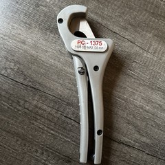 Ridgid PC-1375 plastic pipe & tubing cutter, used, good condition