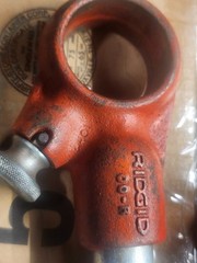 RIDGID 00-R PIPE DIE THREADER WITH DIES 1/4, 3/8&Prime; Excellent Shape. LOT #1