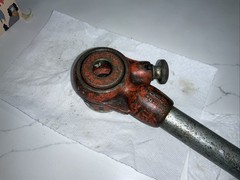 RIDGID NO. 00R PIPE THEADER WITH 18&Prime; HANDLE PLUS 1/2&Prime; DIE &ndash; U.S.A.
