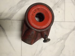 RIDGID 51872 12-R Die Head NPT 1 Inch RH Manual Threader WITH R-200 HANDLE