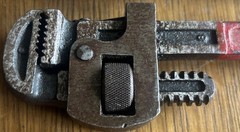 Globemaster Vintage Red 8&Prime;Pipe Wrench & cast iron 8 or10&rdquo; ? Made in Spain