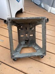 Vintage MARK MFG Co Chicago No. 1 Pipe Vise Bench Mount Pipe Fitting Plumbing