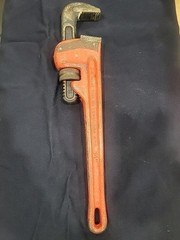 RIDGID 14 in Straight Pipe Wrench Cast Iron Adjustable Heavy Duty