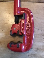 Reed No. 2-4 USA Iron Steel Pipe Cutter, Cuts 1/2-2&Prime; Reed MFG Co. USA WORKS