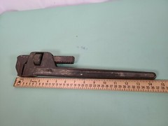 Antique Ampco W-212 Pipe Wrench 14in 2-13/16in