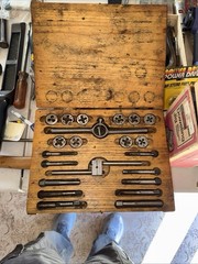 Vintage Tap & Die Set Fractional Sizes 1/4-20 to 1/2-20 Wood Case Greenfield