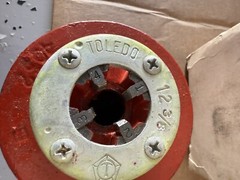 New Toledo #12 &ndash; 3/8&rdquo; Die Head, With Dies