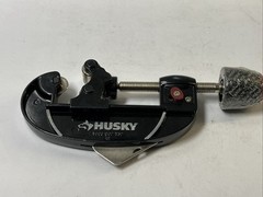 Lot Of (2) Husky Quick Release Cuts 5/8 in to 2-1/8 in Tube Cutter 1000002732
