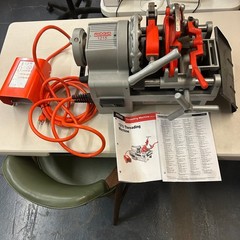 Ridgid 1215 Pipe Threader 61142 Unused Excellent Condition With Dies!