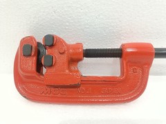 MCC NO.1 PIPE CUTTER JAPAN HEAVY DUTY TUBING CUTTER CAPACITY 1&Prime; CUTTING TOOL