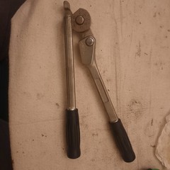 Reed Mfg. Co. TB04 1/4&Prime; Tubing Bender. Good Condition!