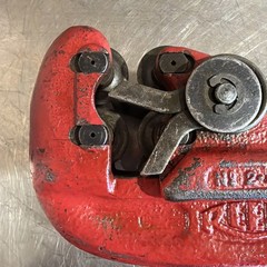 Reed No. 2-4 USA Iron Steel Pipe Cutter, Cuts 1/2-2&Prime; Reed MFG Co. USA