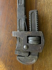 PENENS Corp. Chicago 18&Prime; Pipe Wrench &ndash; Drop Forged Steel #4118