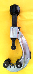 Ridgid 205 Enclosed Feed Tubing Cutter 1/4 to 2 3/8 O.D. HTPT-1-158-CT