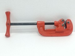 MCC NO.1 PIPE CUTTER JAPAN HEAVY DUTY TUBING CUTTER CAPACITY 1&Prime; CUTTING TOOL