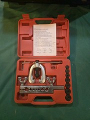 Double Flaring Tool Kit for Steel, Aluminum, and Copper 9Pc 45&deg;