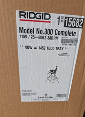 NEW Ridgid 15682 300 Complete (38 RPM) 1/8&Prime; &ndash; 2&Prime; 1/2 HP Pipe Threading Machine