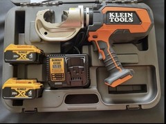 Klein Battery Operated 12 Ton Crimper Kit &ndash; BAT20-12T1651