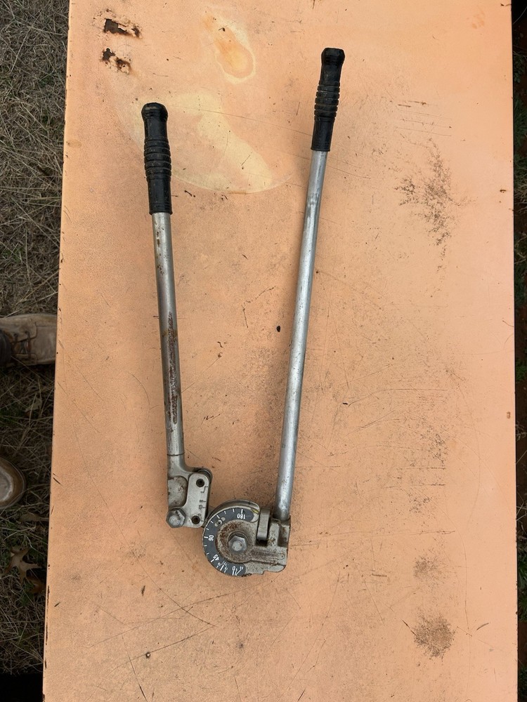 Imperial Manual Pipe Bender for 1/2 in Copper Aluminum Tubing