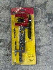 GreatNeck FT3C Pipe Flaring Tool Sizes 3/16&Prime;, 1/4&Prime;, 5/16&Prime;, 3/8&Prime;, 1/2&Prime; & 5/8&Prime;