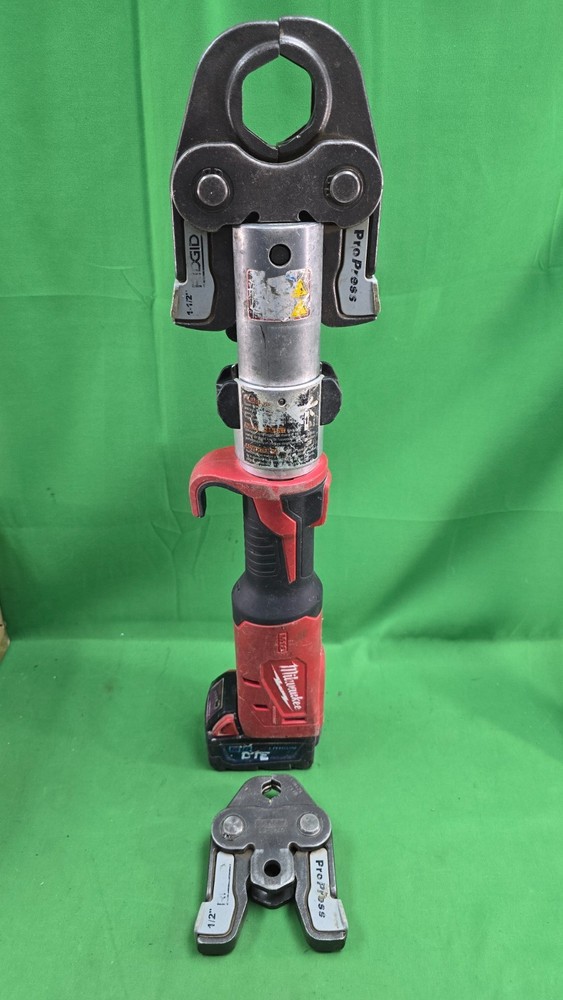 Milwaukee 2773-20L Long Throw Press Tool &ndash; Red (2773-20L) TESTED (E13)