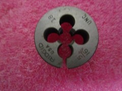 Lot of 2 &ndash; Ridgid 38340 UNC Bolt Threader Button Die, 5/16-18