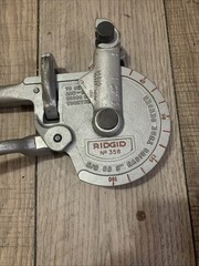 RIDGID 35170 358 Geared Ratchet Tube Bender for 5/8&Prime; OD 3&rdquo; Radius