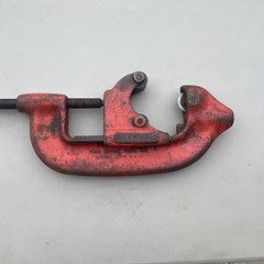 RIDGID Model 4-S Heavy Duty Pipe Cutter Tool Cuts 2-4&rdquo; Iron Steel Plumbing