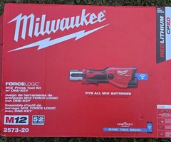 Milwaukee 2573-20 M12 FORCE LOGIC Press Tool w ONE-KEY, Charger, & Batteries