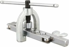 WorkSmart 3/16" to 5/8" Pipe Capacity Flaring Tool Kit &ndash; Box of 30