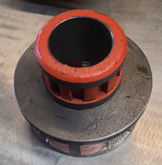 RIDGID 1&Prime; 00-R Manual Ratchet NPT Pipe Threading Right Hand Die Head 36900