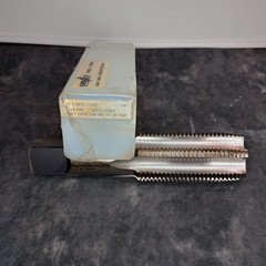 US22 17863 1.5/8-8 H6 6F PLUG TAP