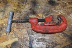 RIDGID No. 42A 4 WHEEL PIPE CUTTER 3/4&rdquo;-2&rdquo; PIPE CAPACITY U.S.A FREE SHIPPING
