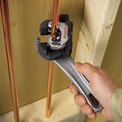 RIDGID 32573 Model 118 2-in-1 Close Quarters AUTOFEED 1/4&Prime; to 1-1/8&Prime; Metal