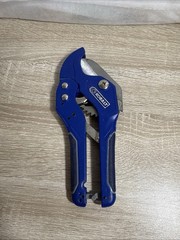 Kobalt 131775 Ratcheting PVC Pipe Cutter