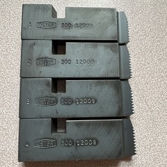 Set 1 to 4 NEW Landis Threading Systems Oster Dies 300 NPT HS 1/2 & 3/4 12009