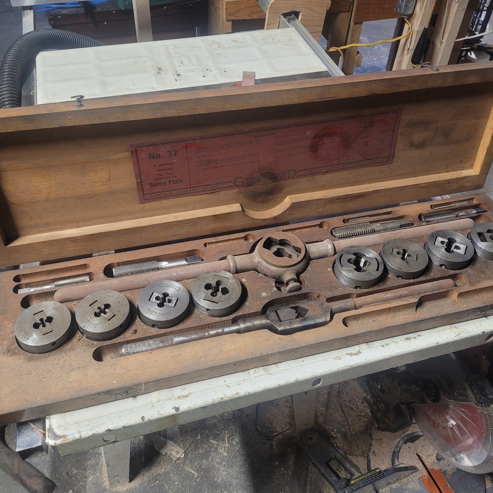 Greenfield Little Giant No. 37 Tap & Die &ndash; incomplete Set with Original Box