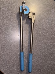 Swagelok hand tube benders for 3/8 inch tubing.MS-HTB-6T for 3/8 in. tube OD
