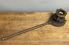 RIDGID No 65-R Pipe Threader Ratcheting for 1&Prime; and 2&Prime; Pipe