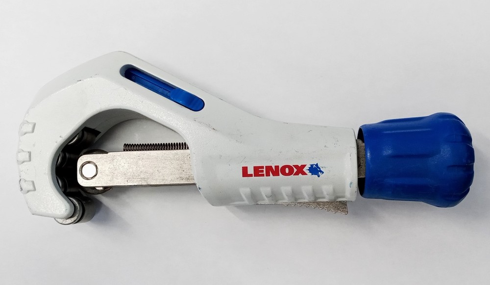 Lenox 21012TC134 Tubing Cutter &ndash; 1/8 to 1-3/4 Inch (3 &ndash; 45mm) BULK