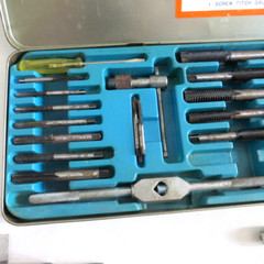Large Lot of 117 Vintage Tap Die Pipe Threader Machinist Threading Tools
