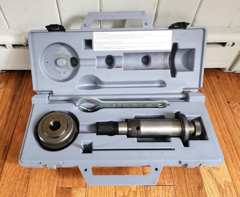 RIDGID 918 DRIVE & GROOVE ROLL SET WITH CASE 2-6 SCH 10-40-50-150 MM