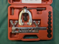 Double Flaring Tool Kit for Steel, Aluminum, and Copper 9Pc 45&deg;