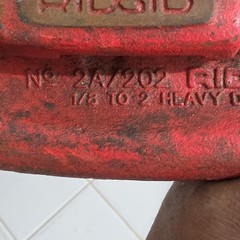 RIDGID No. 2A/202 (2A/202) Screw Feed Pipe Cutter, 1/8 in to 2 in